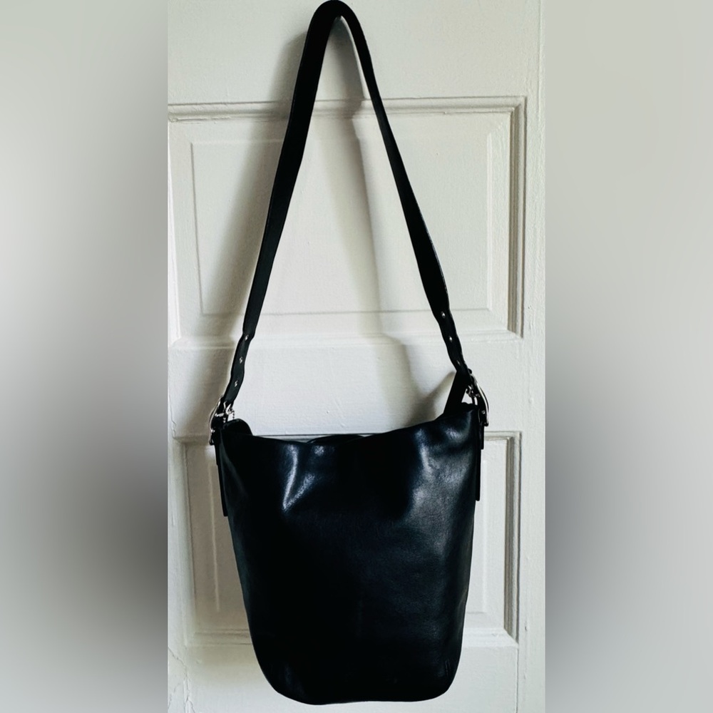 Coach 9186 Shoulder Bucket Bag